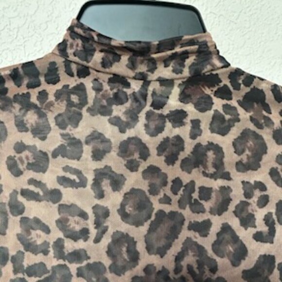 NWT Mesh Leopard Animal Print Mock Neck Bodysuit Fitted Top - Picture 8 of 8
